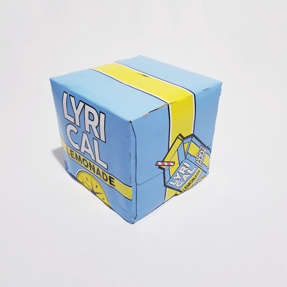 Lyrical Lemonade Cole Bennett 4 Pack Original Lemonade - 2019 - New / Unopened - Picture 7 of 9